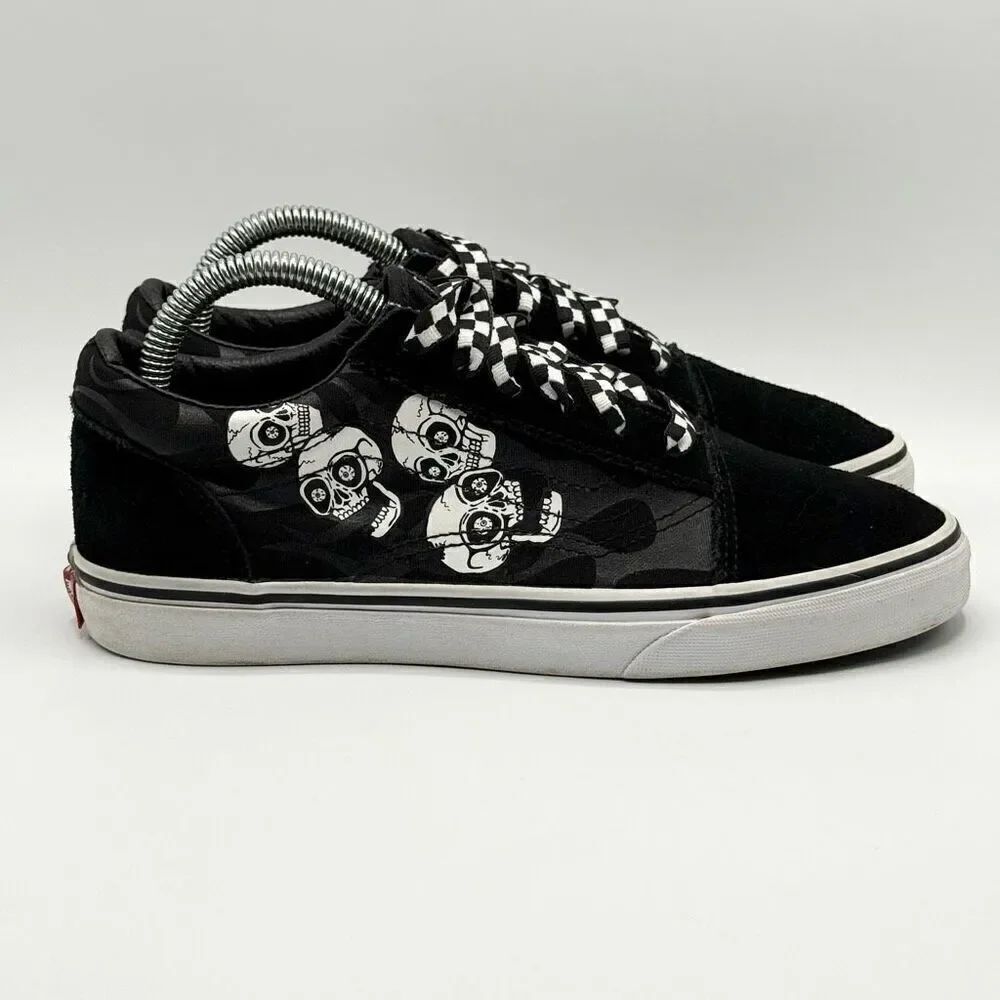 Vans Sk8-HI Low Top Lace Up Sneakers Skulls Print - Big Kids US 6
